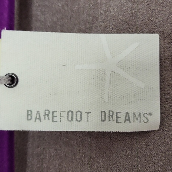 Barefoot Dreams Cardigan - Picture 6 of 9